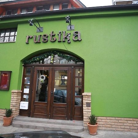 Rustika Sobe Bed and Breakfast Osijek Buitenkant foto