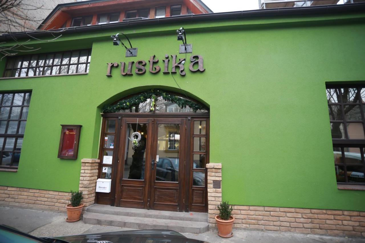 Rustika Sobe Bed and Breakfast Osijek Buitenkant foto